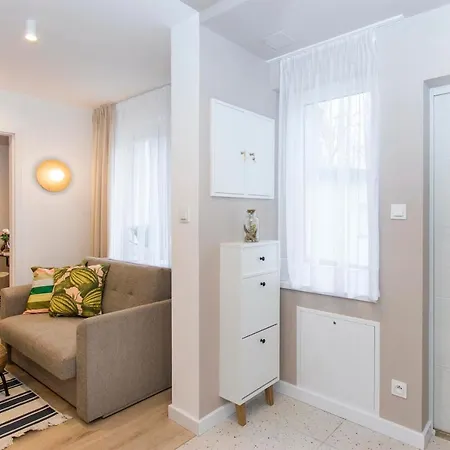 Ijg Imperial Apartament